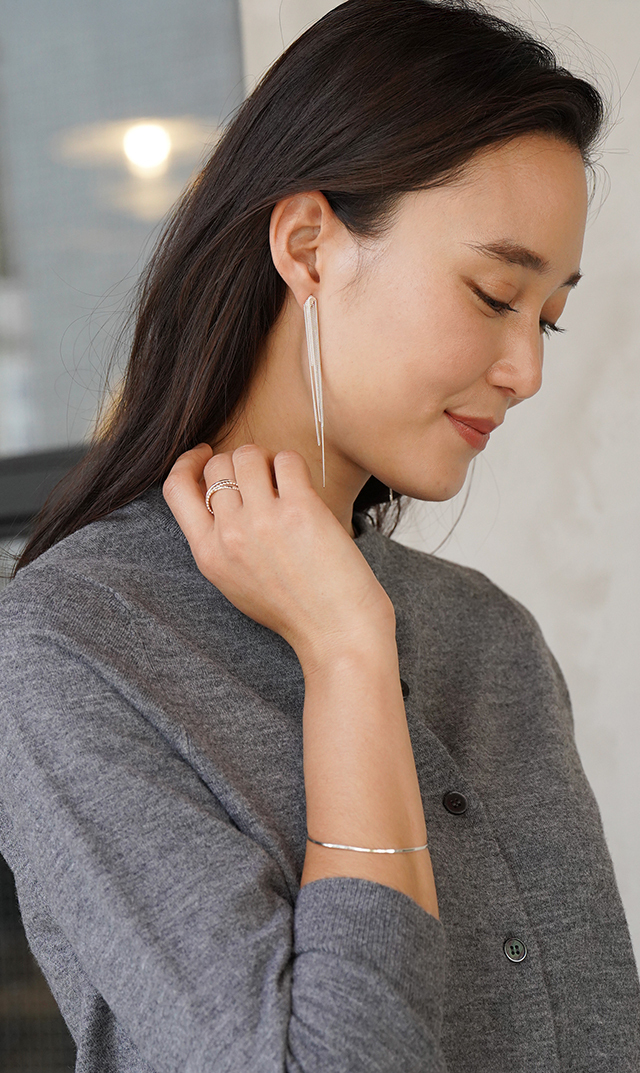 チェーンピアス銀金