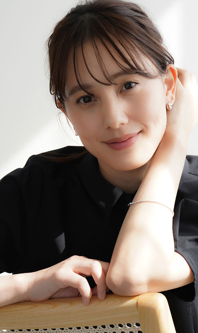 ファンエンパイヤアコヤ２粒パールピアス