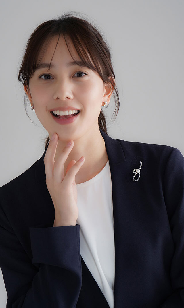 ファンエンパイヤ１粒パールノットブローチ