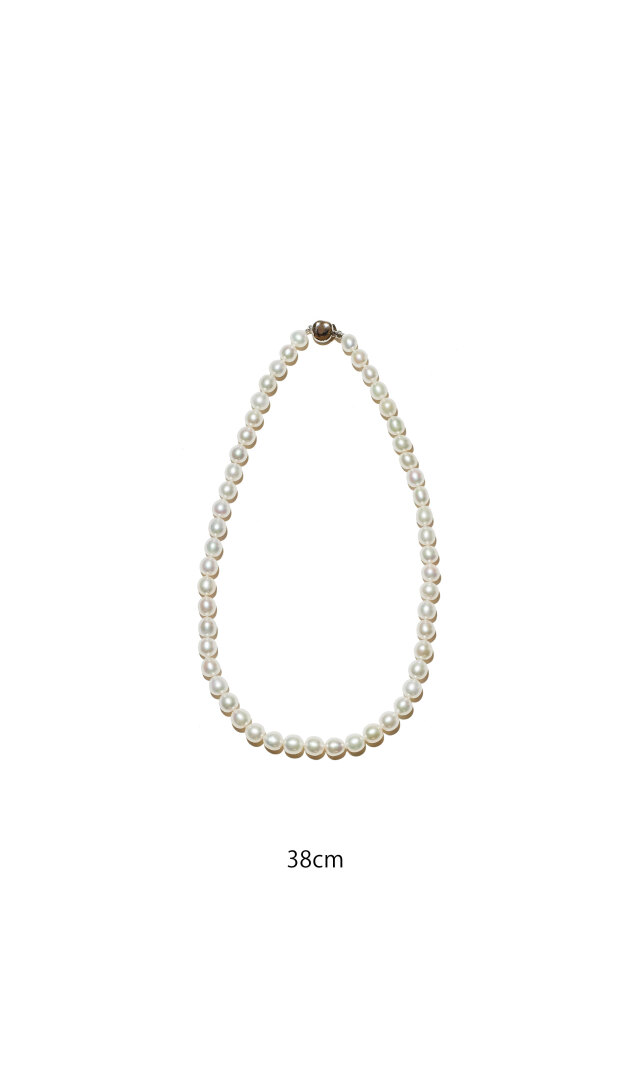 ファンエンパイヤ有核パールネックレス