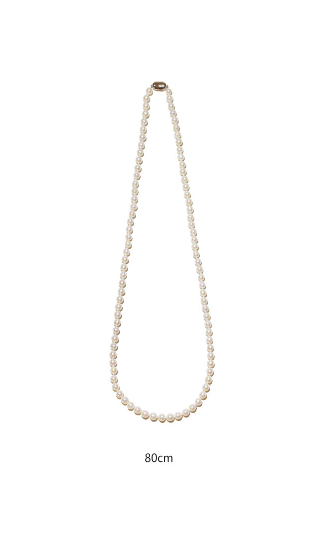 ファンエンパイヤ有核パールネックレス