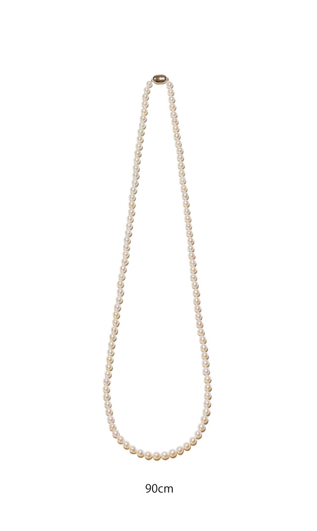 ファンエンパイヤ有核パールネックレス