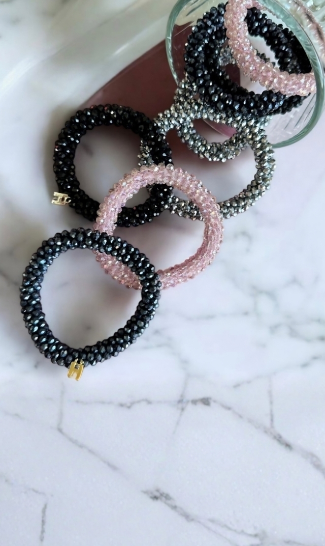 ハニービジュー(THE HANY Bijoux)】アシンメトリーフラワーピアス
