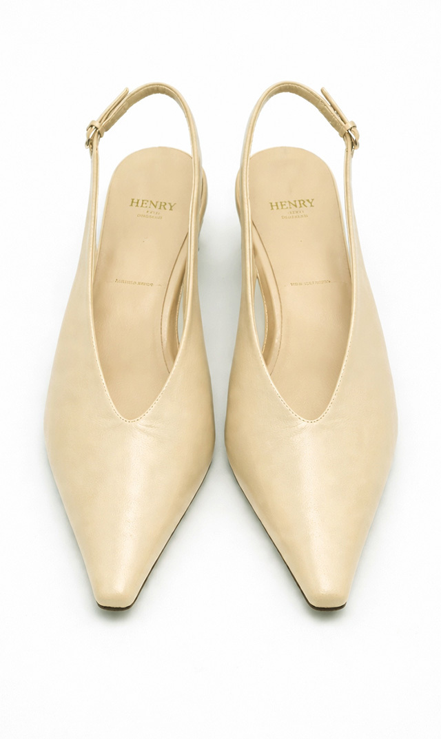 ※4/7(火)正午販売予定【ヘンリ エン ヴァーゴ（HENRI EN VARGO）】Yves バックベルトパンプス（ベージュ）