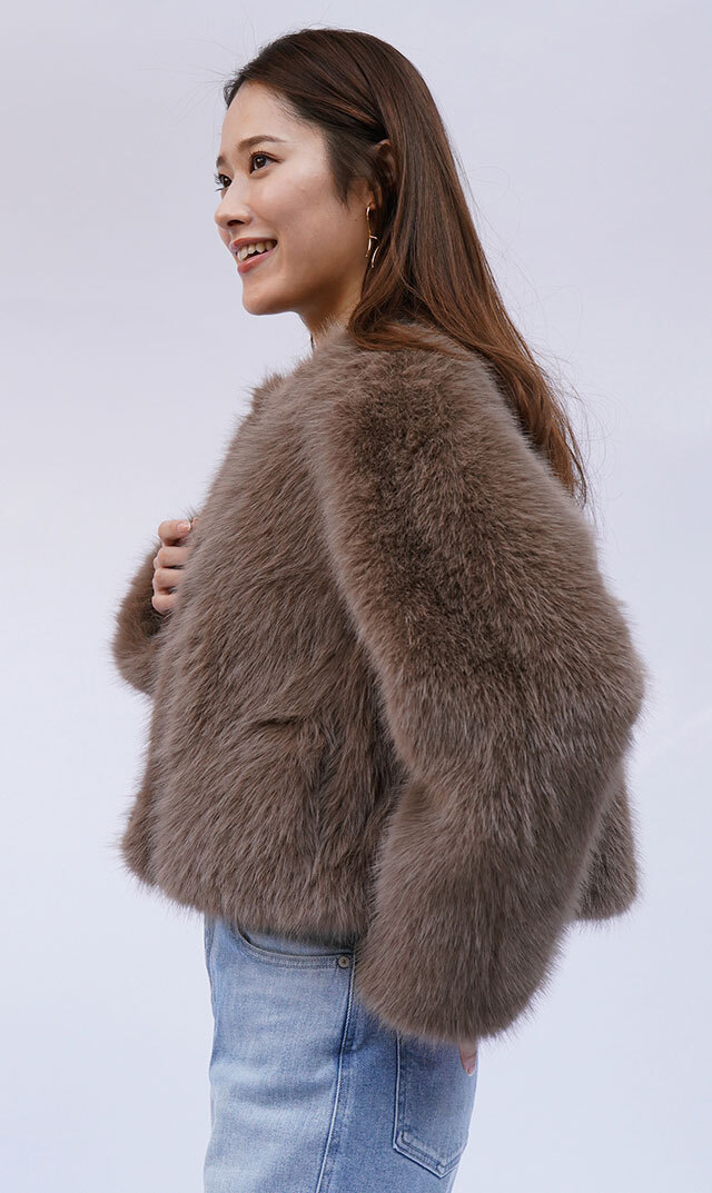 ハブレスANNAファージャケットモカ色