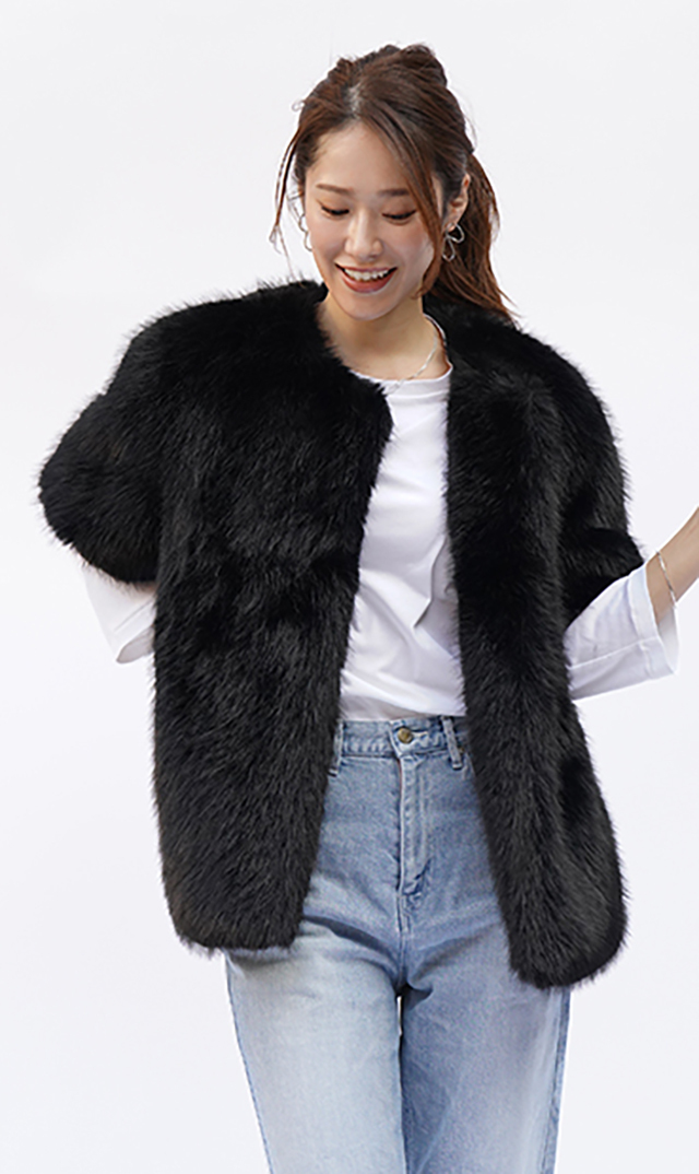 1枚着はもちろん、レイヤードスタイルにも活躍する“KIKOファージャケット”