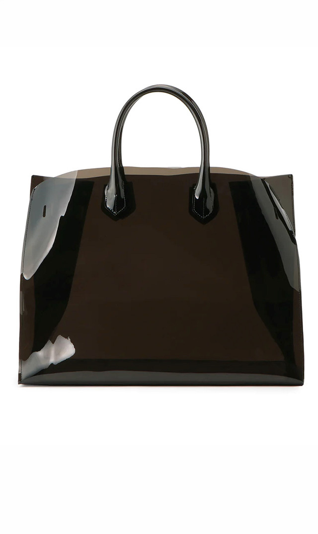 しっかりと荷物が入るビニールトートバック “PARIS BAG（パリスバッグ）”