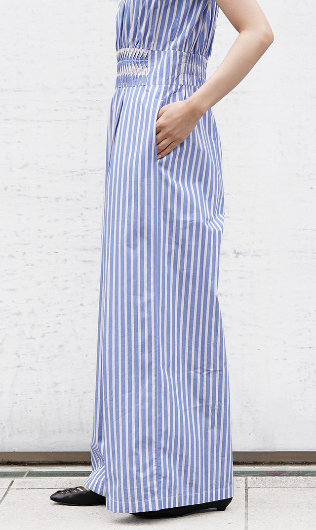 颯爽と歩きたくなるオールインワン“Cotton Wave Tuck All In One”