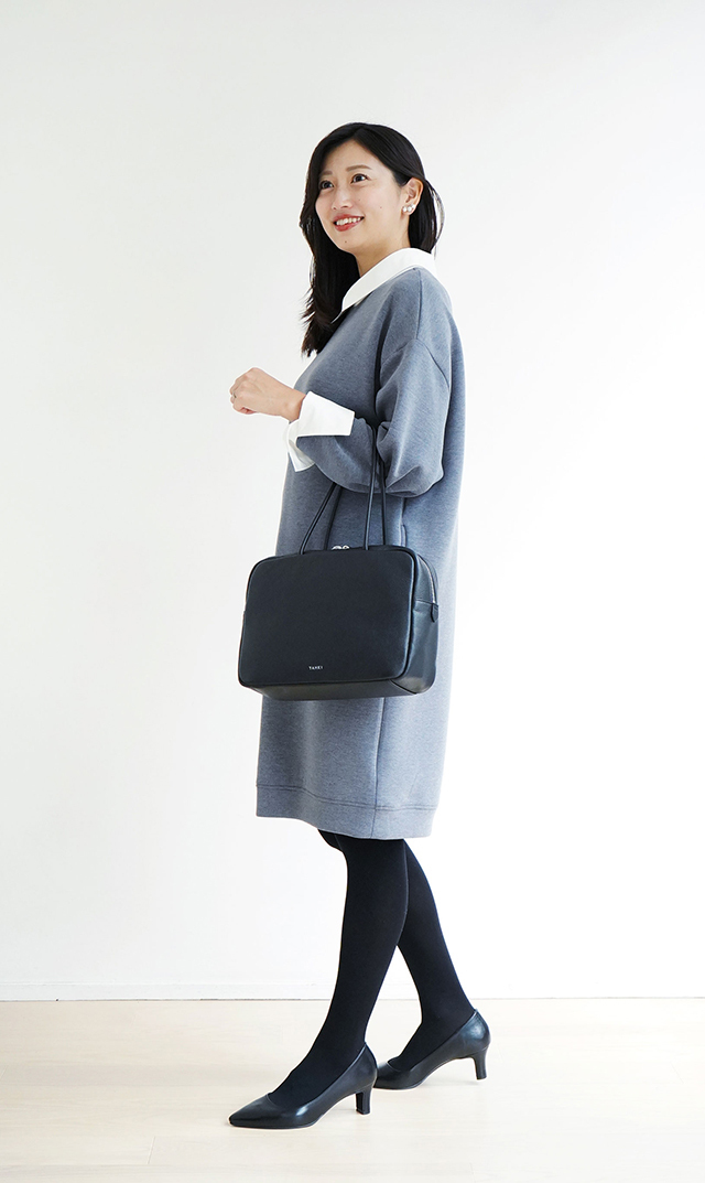 レイヤード風スウェットワンピース黒・グレー２色展開