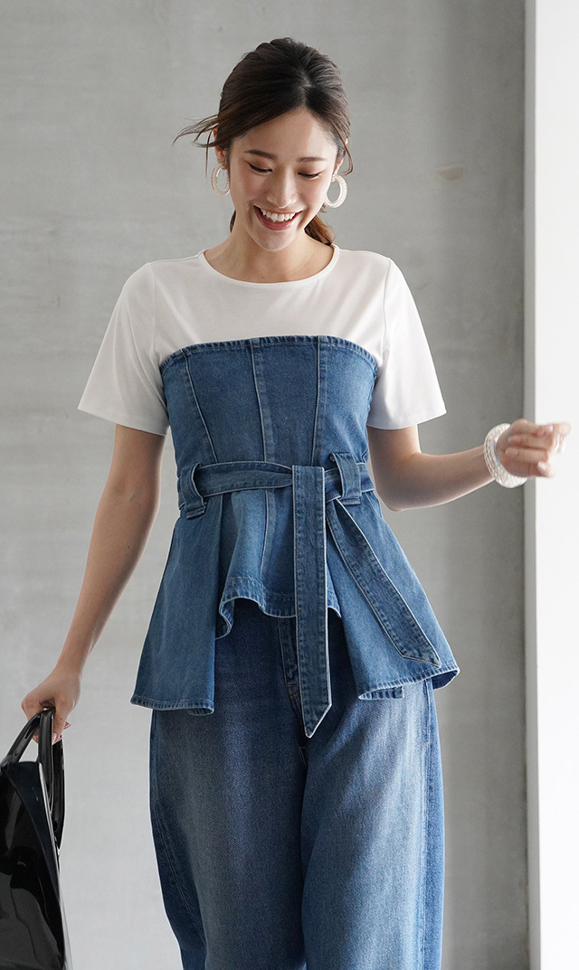 デニム素材で作られた遊び心たっぷりのビスチェ “BUSTIER デニムビスチェ”