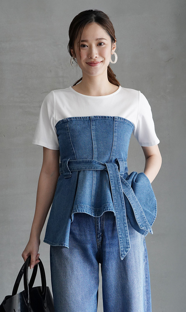 デニム素材で作られた遊び心たっぷりのビスチェ “BUSTIER デニムビスチェ”