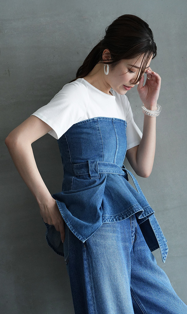 デニム素材で作られた遊び心たっぷりのビスチェ “BUSTIER デニムビスチェ”