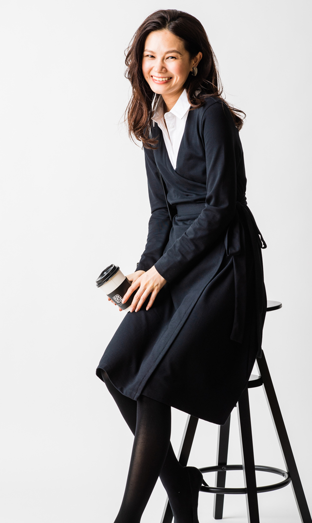 セラフィン Seraphine ケンドラ襟付きラップドレス ブラック