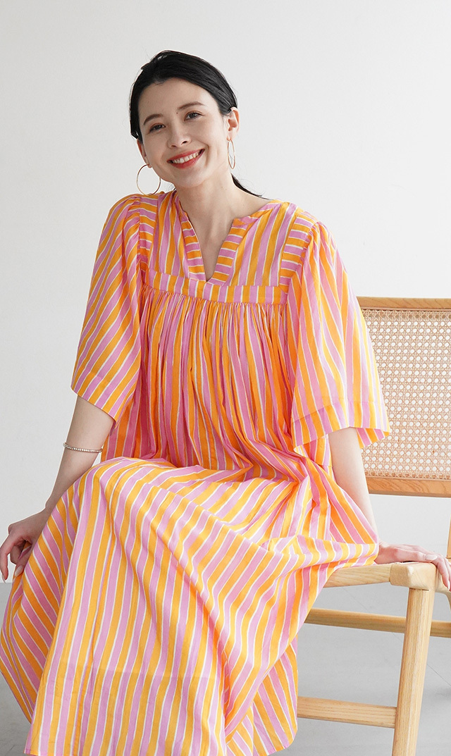 リラクシーなフォルムが導くプレイフルなムード “Cotton Wave Stripe