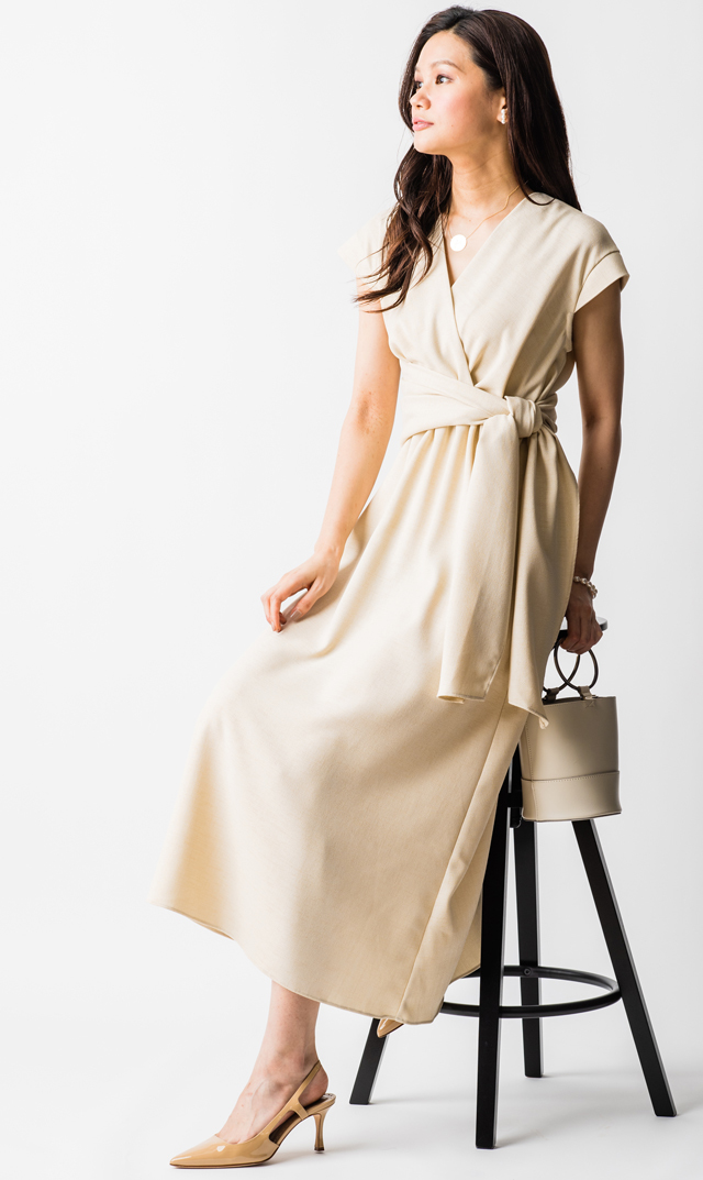 【ヴィリーナ(VIRINA)】リズナーシングドレス（アイボリー）