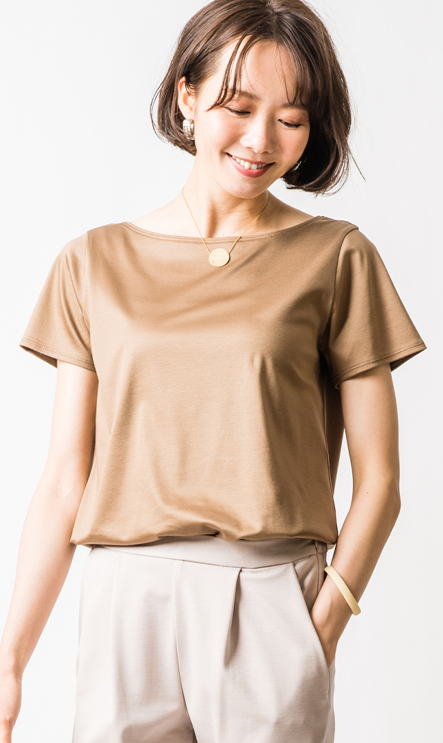 ヴィリーナ オリビアtシャツ モカベージュ