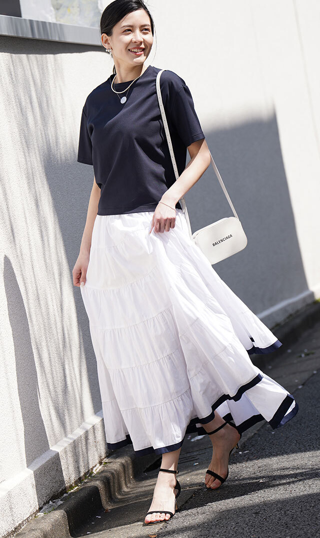 現行品　VIRINA ヴィリーナ クラリスTシャツ　白　M ヴィリーナ VIRINA【UVカット・接触冷感・ストレッチ・洗える