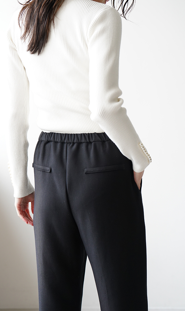 暖かな着心地ときれいなシルエットが魅力な“ミロウォームパンツ”が登場！