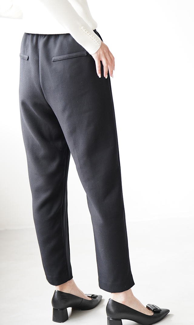 暖かな着心地ときれいなシルエットが魅力な“ミロウォームパンツ”が登場！