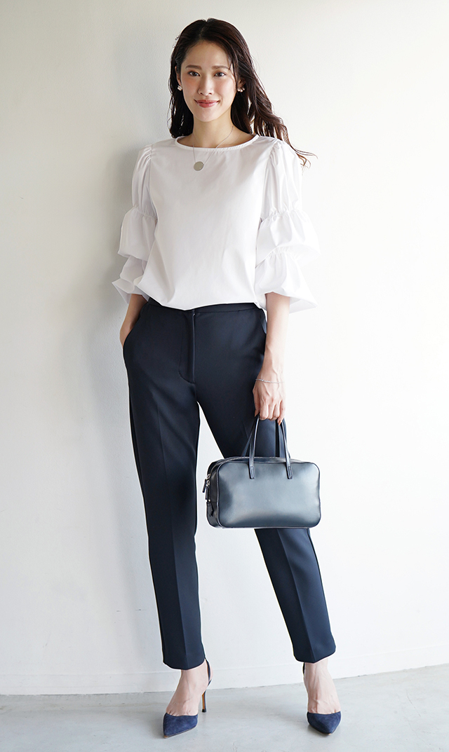 スリムストレートセンタープレスラインパンツ紺