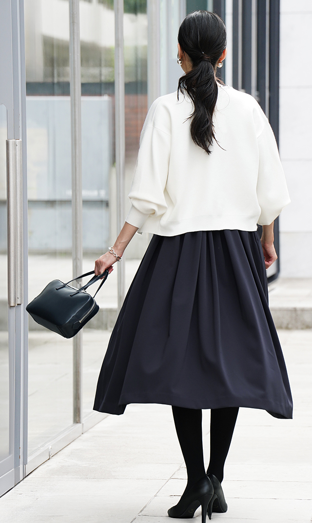 極美品✨ダブルスタンダード　24AW ボリュームボーダータック スカート 38 極美品✨ダブルスタンダード24AW ボリュームボーダータック