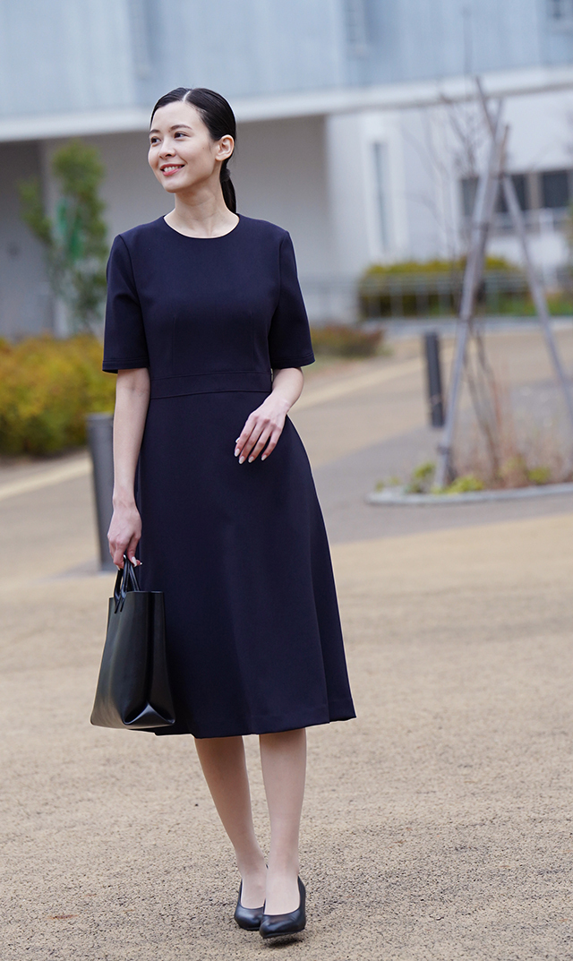 お受験ウエストマークワンピース濃紺