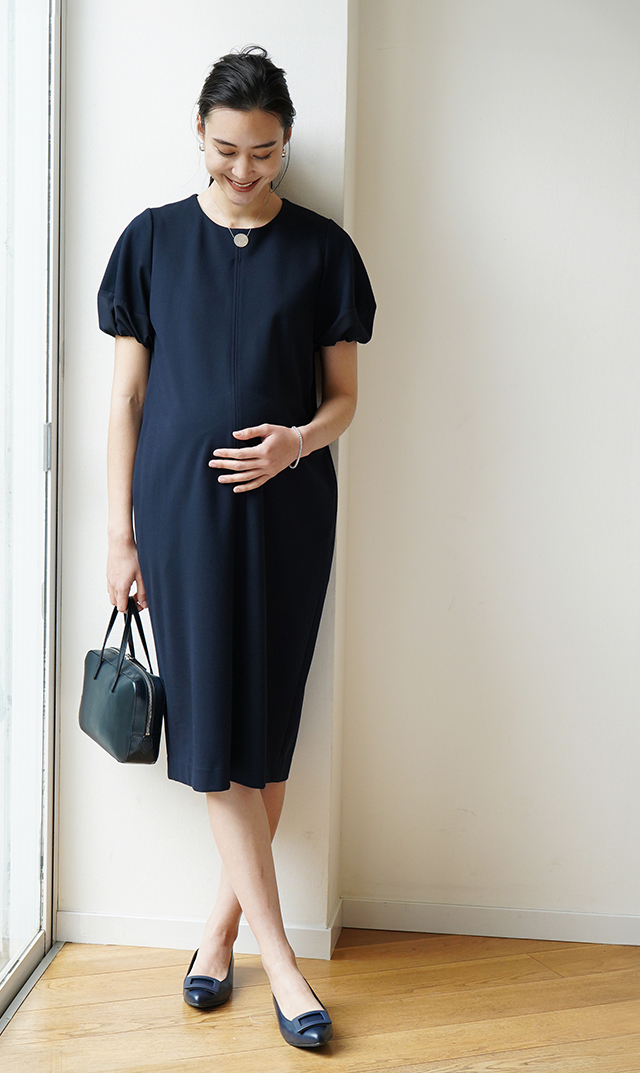 晴雨兼用スクエアバックルパンプス紺