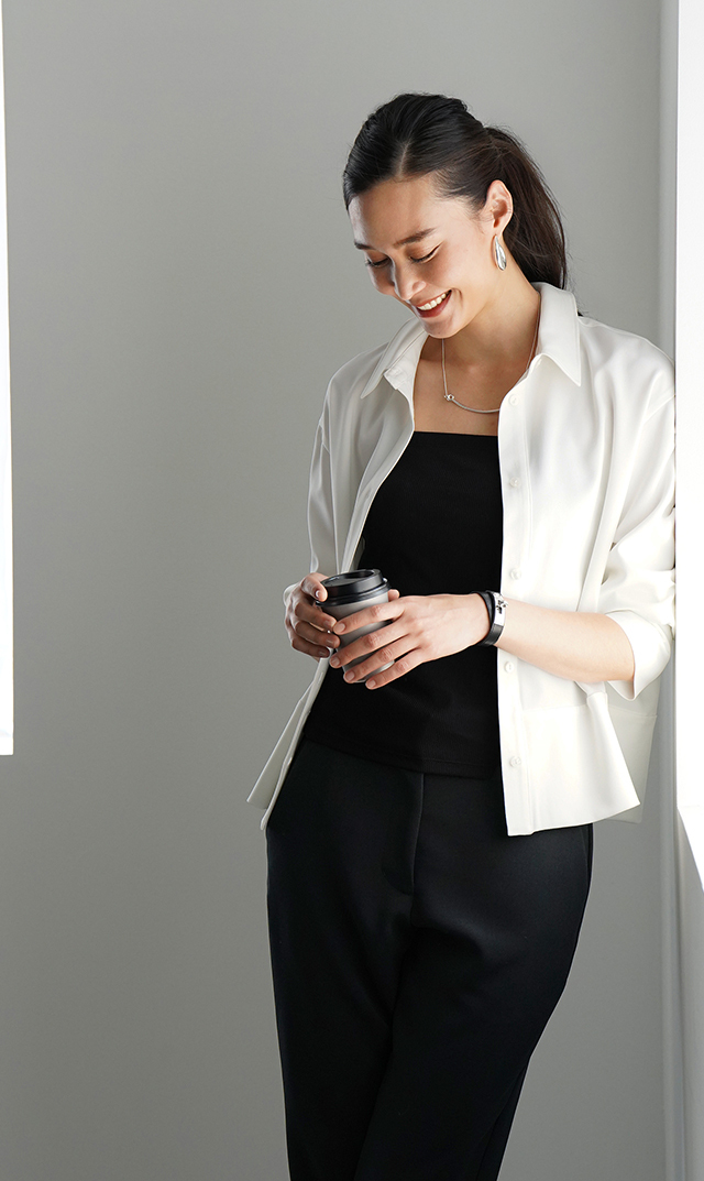 シワになりにくい接触冷感ライラシャツ白