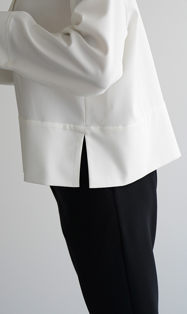 シワになりにくい接触冷感ライラシャツ白