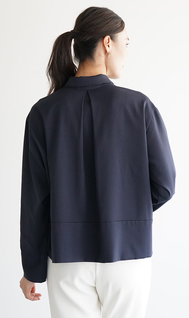 シワになりにくい接触冷感ライラシャツ紺