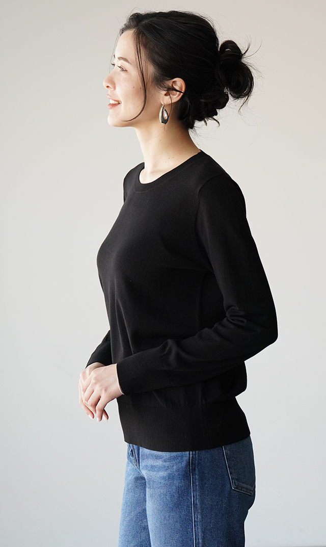 アデルクルーネックニット４色展開