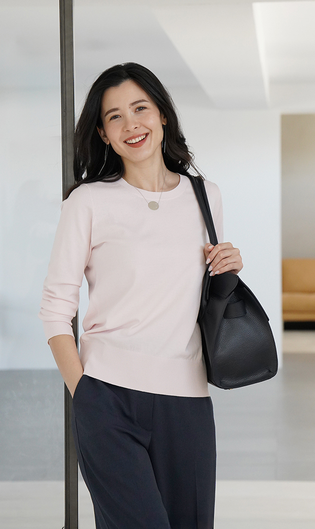 アデルクルーネックニット４色展開