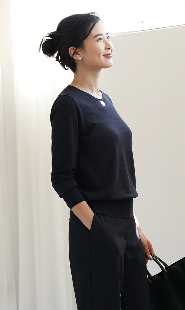 アデルクルーネックニット４色展開