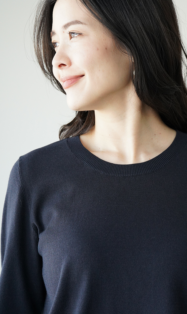 アデルクルーネックニット４色展開