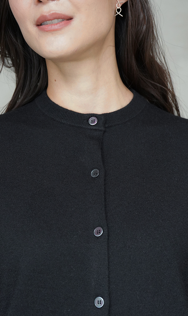 【ヴィリーナ】パロマカーディガン＆スカートセット(ブラック×ダークチャコール）