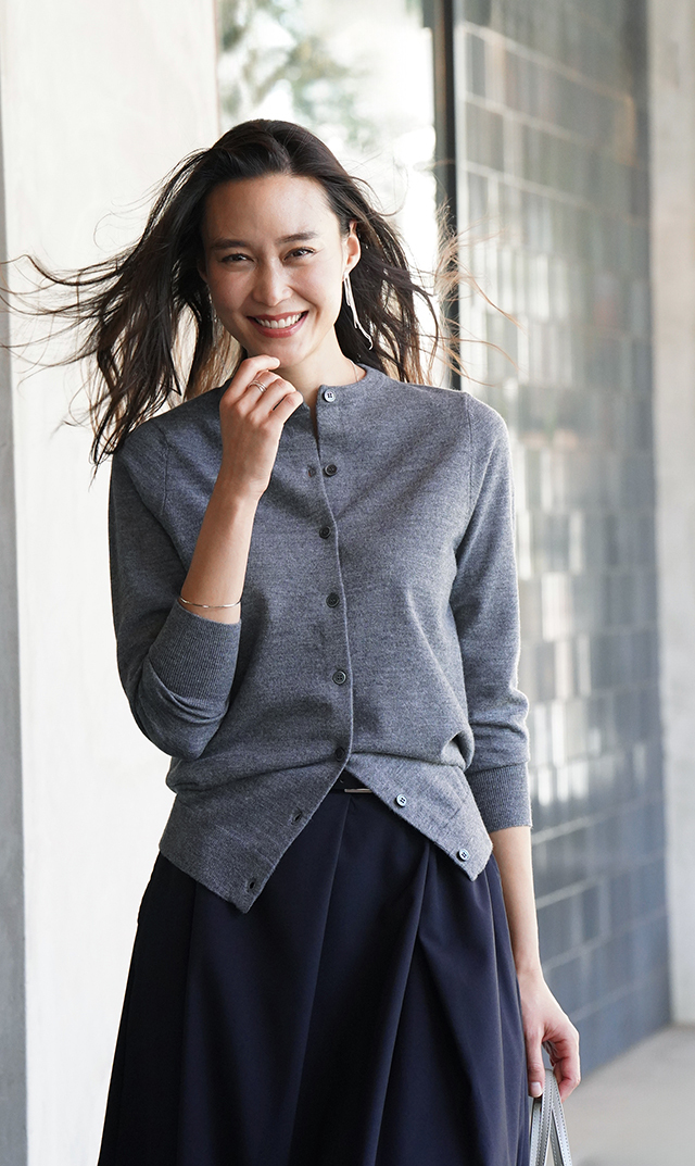 【ヴィリーナ】パロマカーディガン＆スカートセット(グレー×ネイビー）