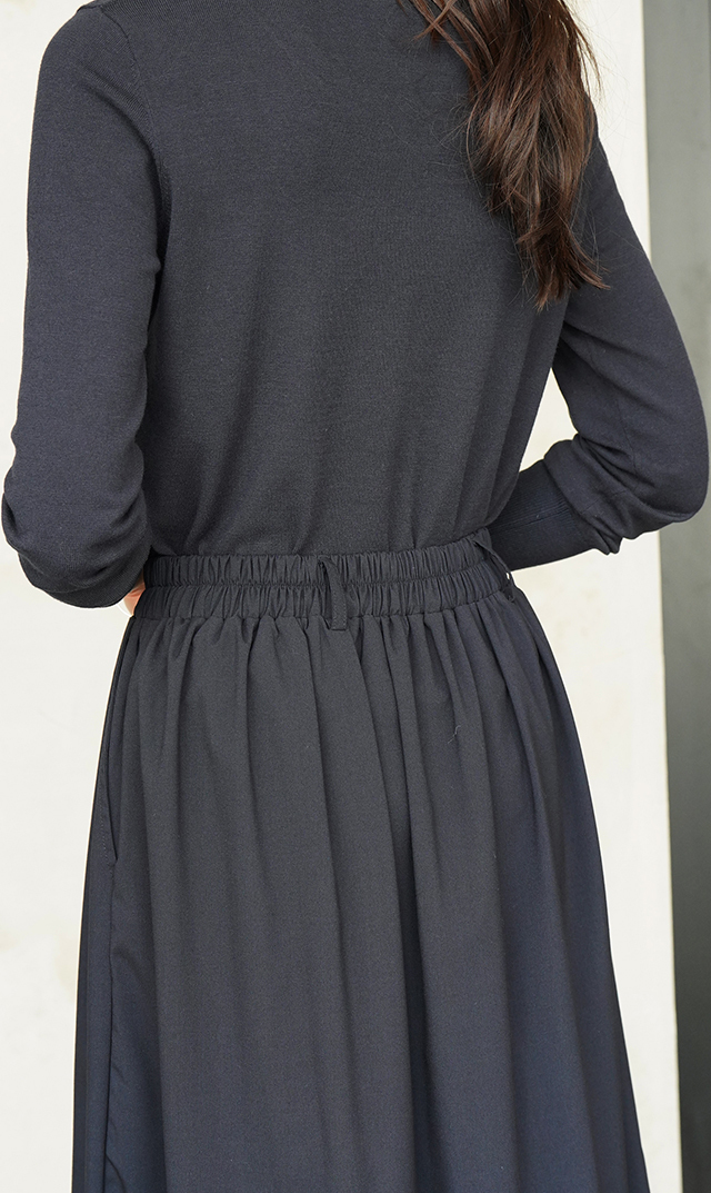 【ヴィリーナ】パロマカーディガン＆スカートセット(グレー×ネイビー）