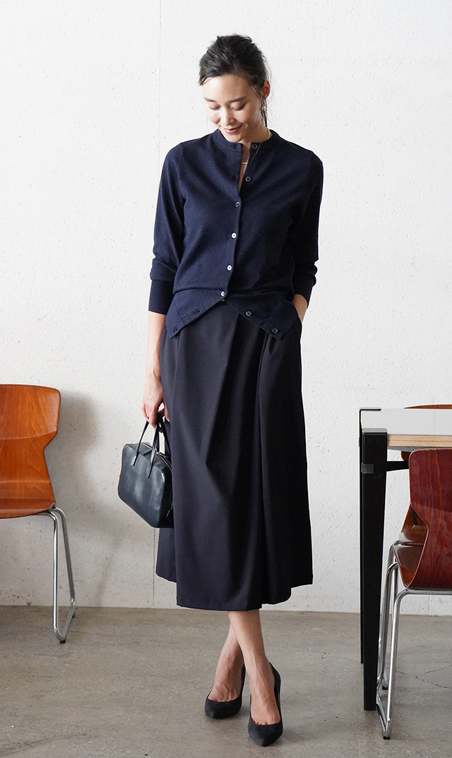 【ヴィリーナ】パロマカーディガン＆スカートセット(ネイビー×ネイビー）