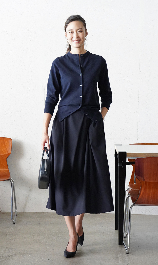 【ヴィリーナ】パロマカーディガン＆スカートセット(ネイビー×ネイビー）