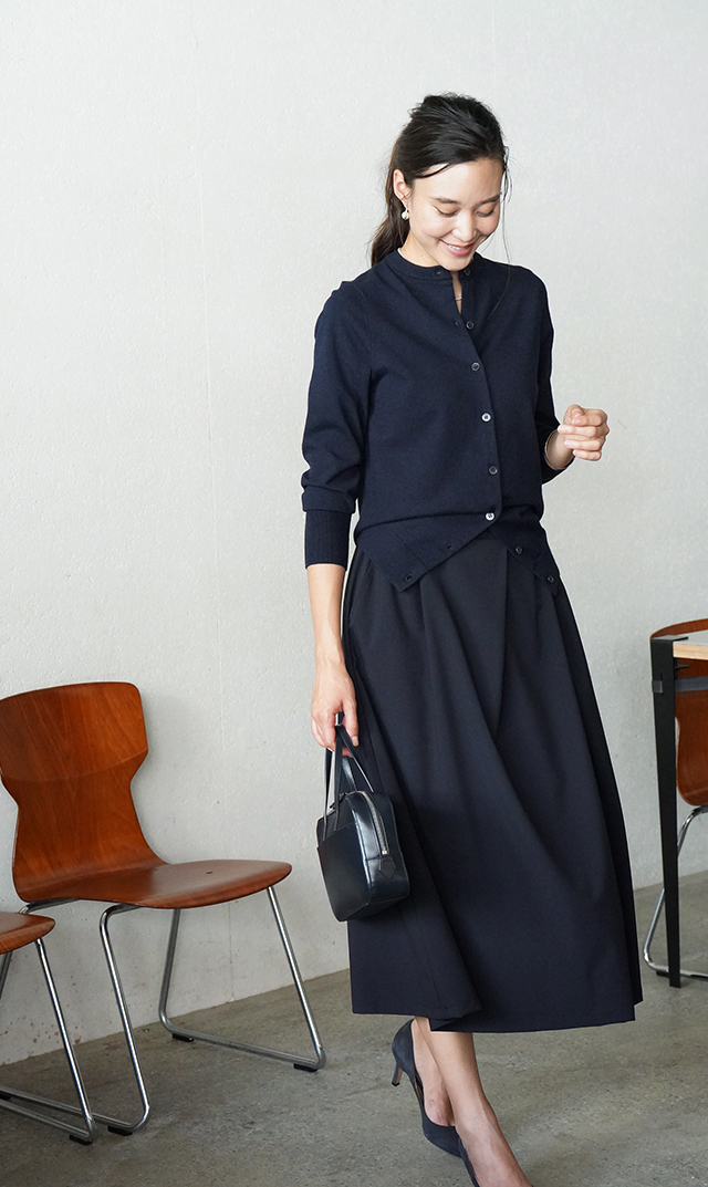 【ヴィリーナ】パロマカーディガン＆スカートセット(ネイビー×ネイビー）
