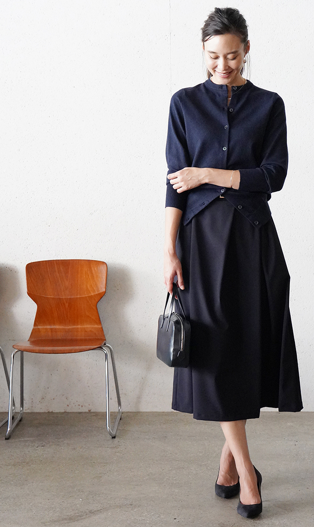 【ヴィリーナ】パロマカーディガン＆スカートセット(ネイビー×ネイビー）