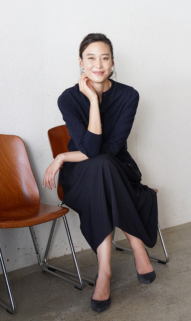 【ヴィリーナ】パロマカーディガン＆スカートセット(ネイビー×ネイビー）