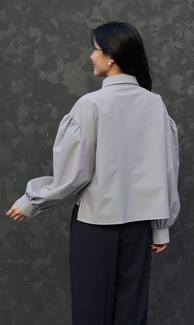 襟付きボリュームロングスリーブシャツブルーストライプ
