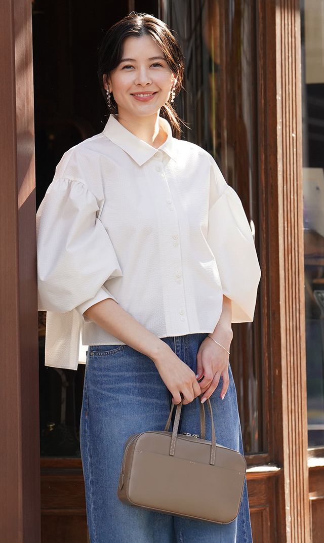 襟付きボリュームロングスリーブシャツ白