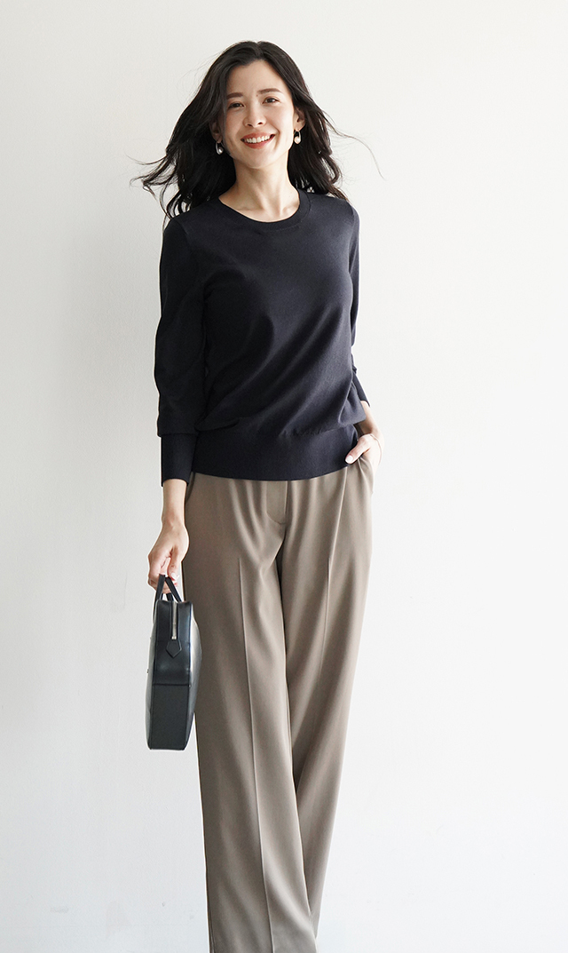 シワになりにくいブレアストレートパンツ３色展開