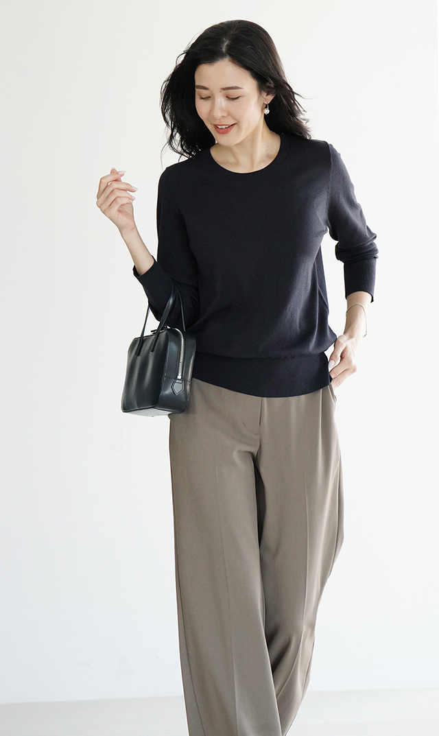 シワになりにくいブレアストレートパンツ３色展開