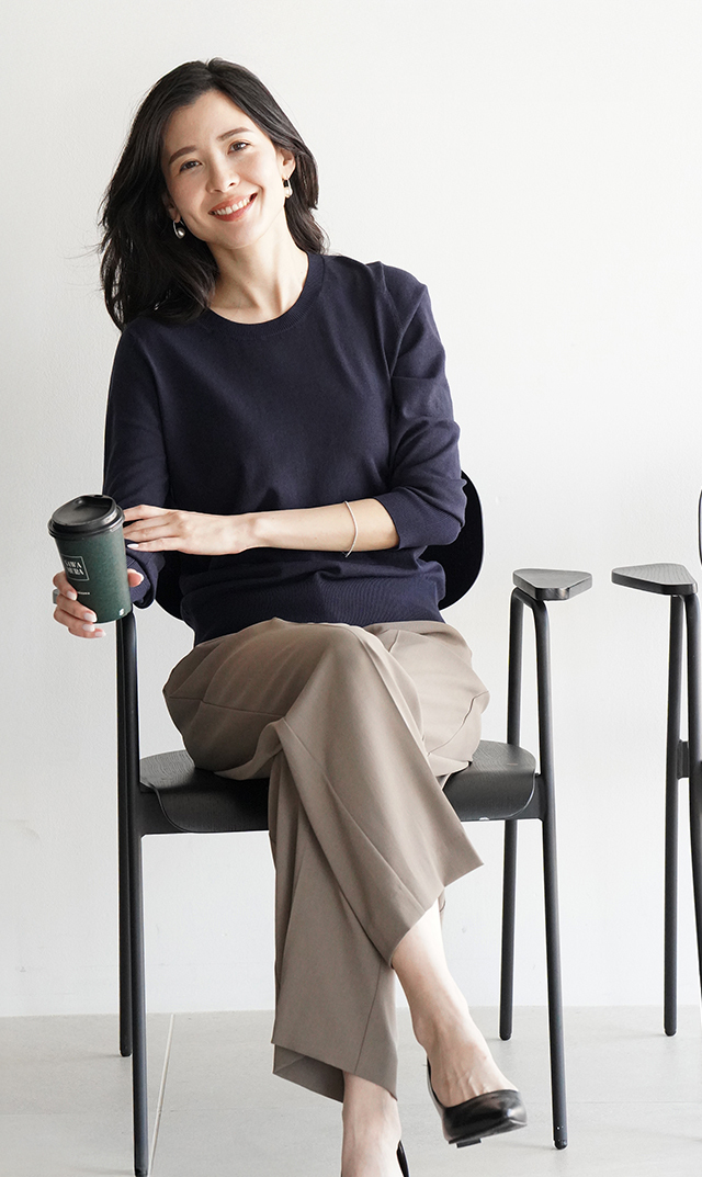 シワになりにくいブレアストレートパンツ３色展開