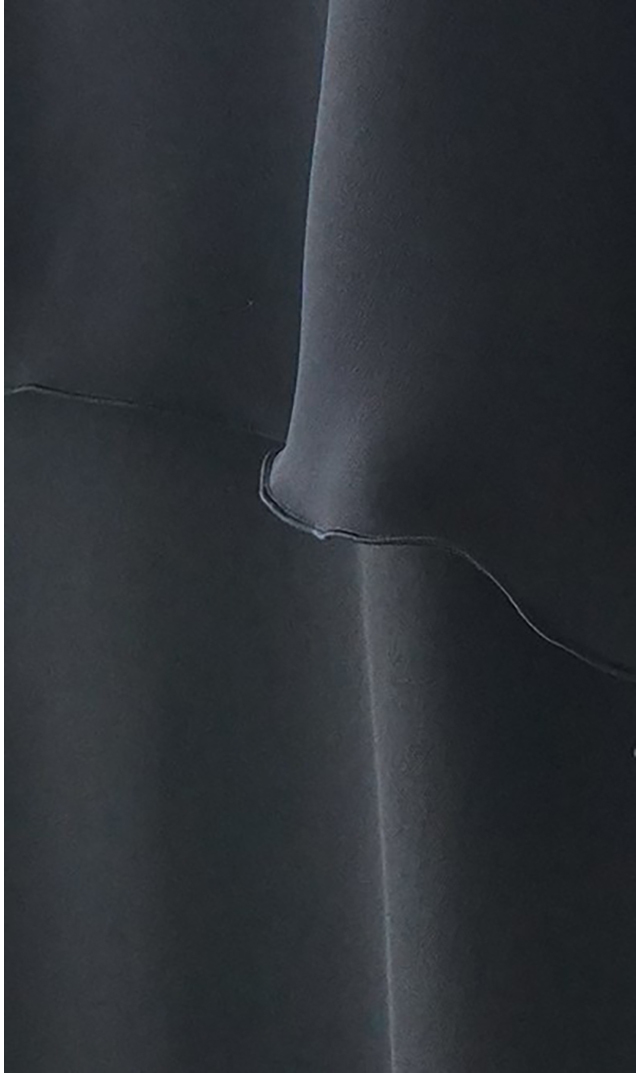 シアー素材レイヤードヴェールブラウス黒紺