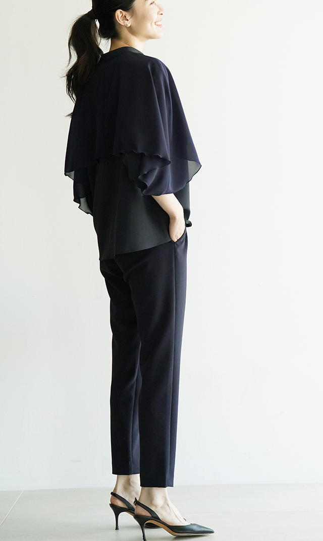 シアー素材レイヤードヴェールブラウス黒紺