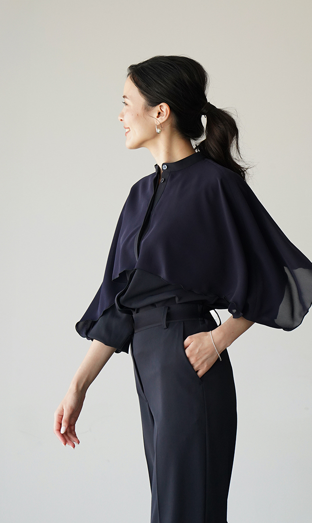 シアー素材レイヤードヴェールブラウス黒紺